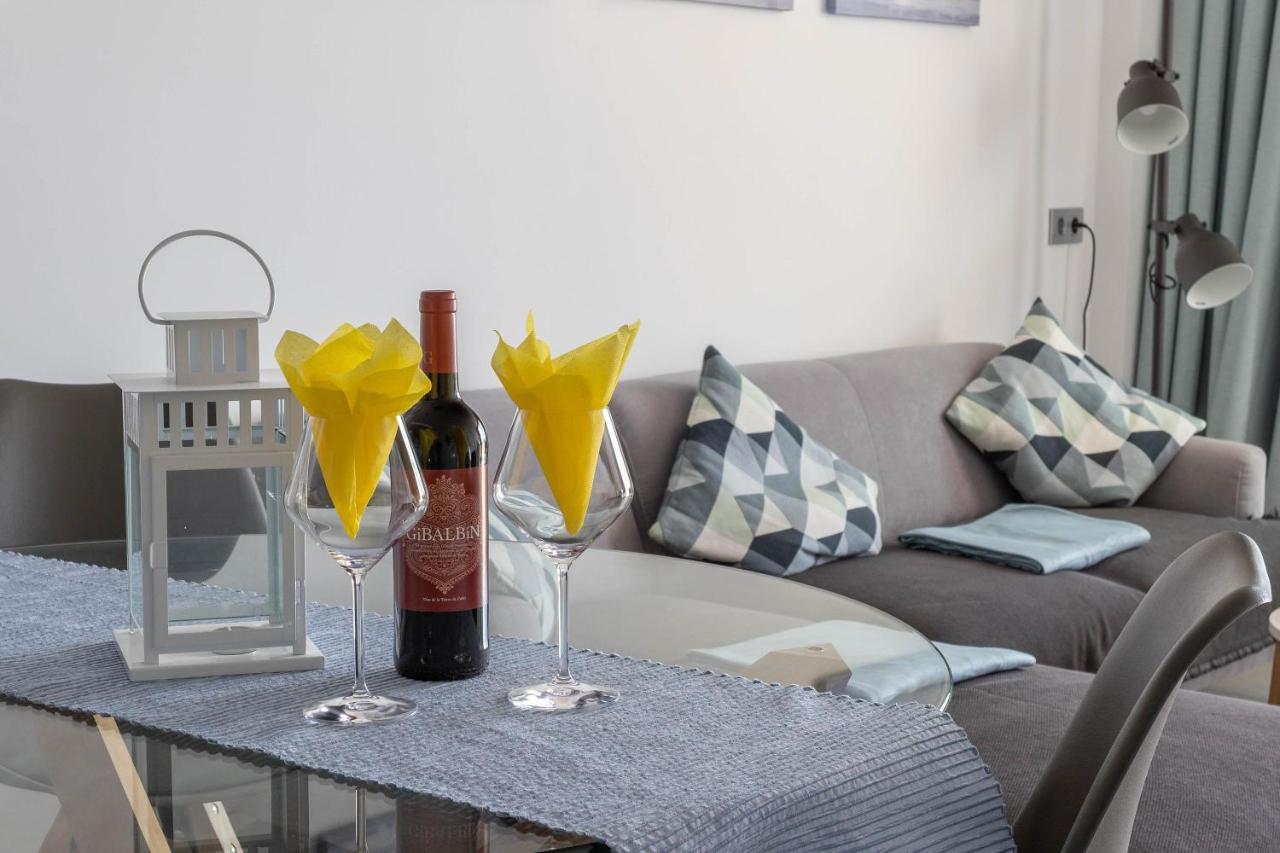 Apartment Arce Frontline Seaview Nerja Ngoại thất bức ảnh