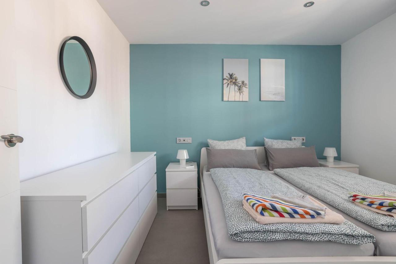 Apartment Arce Frontline Seaview Nerja Ngoại thất bức ảnh